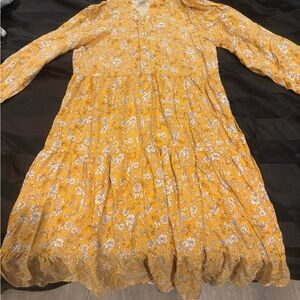 Cracker Barrel Yellow Floral Dress